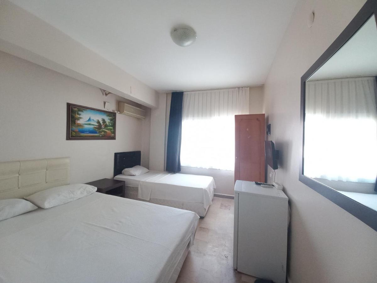 Blue Otel Чешме Екстер'єр фото